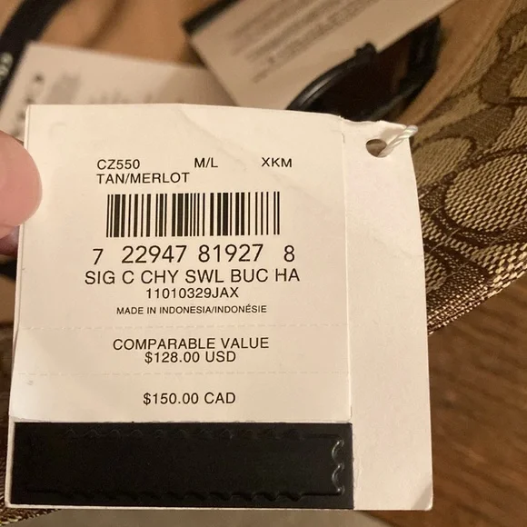 Coach Signature C Cherry Swirl Bucket Hat, Mini Tote Bag Charm & Cherry Bundle - Picture 5 of 9